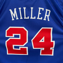 Cargar imagen en el visor de la galería, Camiseta Los Angeles Clippers Road 2002/03 Andre Miller #24 Champion Vintage - L/XL