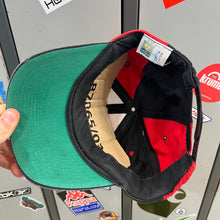 Cargar imagen en el visor de la galería, Gorra Chicago Bulls Competitor 90s Vintage