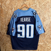 Lade das Bild in den Galerie-Viewer, Camiseta Tennessee Titans 2000 Home Jevon Kearse #90 Nike Vintage - XXL/3XL