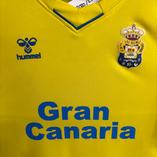 Charger l'image dans la galerie, Camiseta UD Las Palmas 2020-21 Home Hummel - M/L