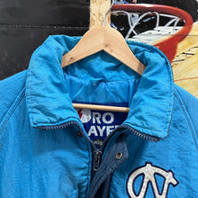Cargar imagen en el visor de la galería, Chaqueta UNC Tar Heels 90’s Pro Player Vintage - S/M