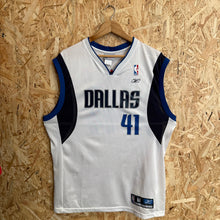 Cargar imagen en el visor de la galería, Camiseta Dallas Mavericks Home 2002/04 Dirk Nowitzky #41 Reebok Vintage - M/L