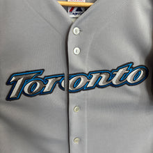 Lade das Bild in den Galerie-Viewer, Beisbolera Toronto Blue Jays 2004-07 Road Majestic Vintage - XL Youth