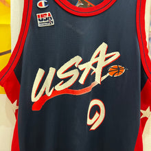 Carregar imagem no visualizador da galeria, Camiseta Dream Team Mitch Richmond Road #9 Champion Vintage - L