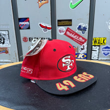 Carregar imagem no visualizador da galeria, BNWT Gorra San Francisco 49ers 90s CMP Vintage