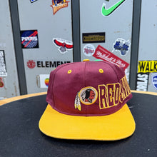 Carregar imagem no visualizador da galeria, Gorra Washington Redskins 90s Drew Pearson Vintage