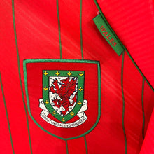 Load image into Gallery viewer, Camiseta Gales 1994 Home Umbro - L/XL