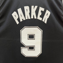 Cargar imagen en el visor de la galería, Camiseta Swingman San Antonio Spurs Road 2001-03 Tony Parker #9 Champion Vintage - XL/XXL