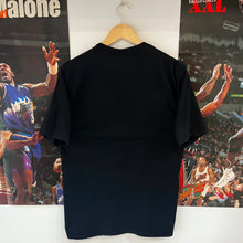 Cargar imagen en el visor de la galería, Camiseta Space Jam 1996 Nutmeg Vintage - S/M