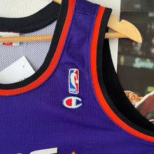 Cargar imagen en el visor de la galería, Camiseta Phoenix Suns 1992-93 Road Charles Barkley #34 Champion Vintage - S/M