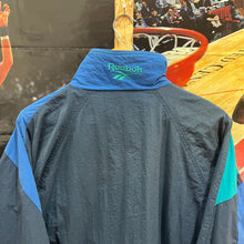 Cargar imagen en el visor de la galería, Chaqueta Reebok Big Logo 90’s Vintage - XL/XXL