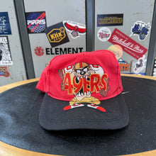 Load image into Gallery viewer, Gorra Taz San Francisco 49ers 1991 Drew Pearson Vintage