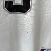 Cargar imagen en el visor de la galería, Camiseta San Antonio Spurs Home 2001/03 Tony Parker #9 Champion Vintage - XL/XXL