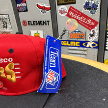 Carregar imagem no visualizador da galeria, BNWT Gorra San Francisco 49ers 90s Drew Pearson Vintage