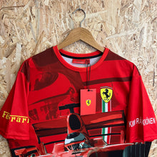 Load image into Gallery viewer, BNWT Camiseta Kimi Räikönen 2007-09 Ferrari - L/XL