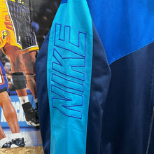 Cargar imagen en el visor de la galería, Chaqueta Nike Late 80’s/ Early 90’s Vintage - S/M