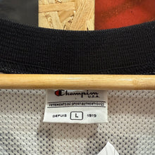 Cargar imagen en el visor de la galería, Camiseta San Antonio Spurs 2001/03 Home Tony Parker #9 Champion Vintage - L/XL