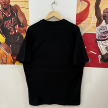 Carregar imagem no visualizador da galeria, Camiseta Oversize “Crooklyn Court”