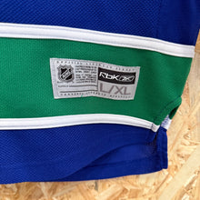 Carica l'immagine nel visualizzatore di Gallery, Camiseta Vancouver Canucks 2007/08 Home Reebok - L/XL YOUTH