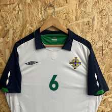 Load image into Gallery viewer, Camiseta Irlanda del Norte 2009-10 #6 Away Umbro - L/XL