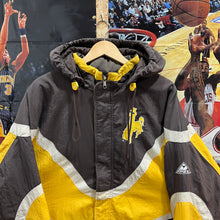 Cargar imagen en el visor de la galería, Chaqueta Wyoming Cowboys 1994 Apex One Vintage - XL/XXL