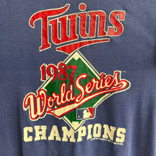 Cargar imagen en el visor de la galería, Camiseta Minnesota Twins 1987 Champion Vintage - S/M