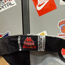 Lade das Bild in den Galerie-Viewer, Gorra Juventus 1996/97 Kappa Vintage