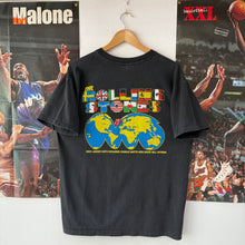 Cargar imagen en el visor de la galería, Camiseta The Rolling Stones World Tour 81-82 (Reissue) Early 90s Brockum Worldwide Vintage - L/M