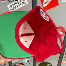 Carregar imagem no visualizador da galeria, BNWOT Gorra San Francisco 49ers AMCAP Early 90s Vintage