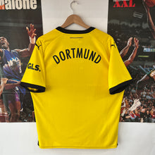 Carregar imagem no visualizador da galeria, Camiseta Bvb Borussia Dortmund 2023-24 Home Puma - L/XL
