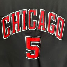 Load image into Gallery viewer, Camiseta Chicago Bulls Alternate 2011-12 Carlos Boozer #5 Adidas - L/XL
