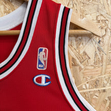 Cargar imagen en el visor de la galería, Camiseta Chicago Bulls Road 1992/93 Scottie Pippen #33 Champion Vintage - M/L
