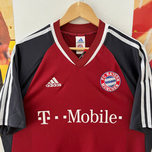 Cargar imagen en el visor de la galería, Camiseta Bayern Munich 2002-03 Home Adidas Vintage - M/L
