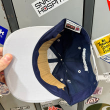 Cargar imagen en el visor de la galería, BNWT Gorra Georgetown Hoyas 90s CMP Vintage
