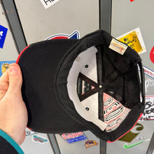 Cargar imagen en el visor de la galería, Gorra Georgia Bulldogs 4Real 90s Vintage
