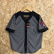 Carregar imagem no visualizador da galeria, BNWT Beisbolera Chicago White Sox 90’s Nutmeg Mills Vintage- M/L
