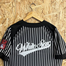 Carregar imagem no visualizador da galeria, BNWT Beisbolera Chicago White Sox 90’s Nutmeg Mills Vintage- M/L
