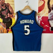 Load image into Gallery viewer, Camiseta Washington Wizards Road 2001-03 Juwan Howard #5 Champion Vintage - L/XL
