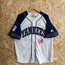Carregar imagem no visualizador da galeria, Beisbolera New York Yankees Mid/Late 90s Starter Vintage- XL/XXL

