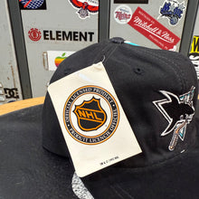 Cargar imagen en el visor de la galería, BNWT San Jose Sharks 1993 Pro One Vintage
