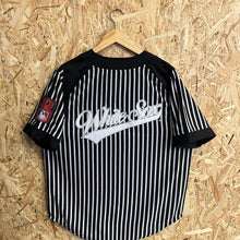 Carregar imagem no visualizador da galeria, BNWT Beisbolera Chicago White Sox 90’s Nutmeg Mills Vintage- M/L
