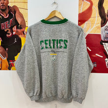 Cargar imagen en el visor de la galería, Sudadera Crewneck Boston Celtics Spalding Vintage Late 80s- L/M
