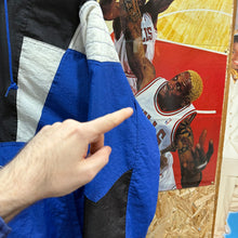 Cargar imagen en el visor de la galería, Pullover Seton Hall Pirates 1994/95 Starter Vintage - S/M
