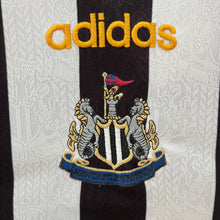 Load image into Gallery viewer, Camiseta Newcastle United FC 1997-99 Home Adidas Vintage - L/XL
