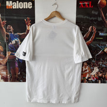Cargar imagen en el visor de la galería, Camiseta Kentucky Wildcats 1996 Starter Vintage - L/XL
