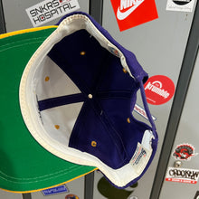 Cargar imagen en el visor de la galería, Gorra Los Angeles Lakers 90s Sports Specialties Vintage
