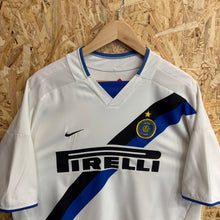 Cargar imagen en el visor de la galería, Camiseta Inter de Milán 2004-05 Away Nike Vintage - L/XL
