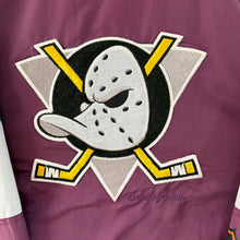 Cargar imagen en el visor de la galería, Chaqueta Ligera Anaheim Mighty Ducks Campri Teamline 90s Vintage - S/M
