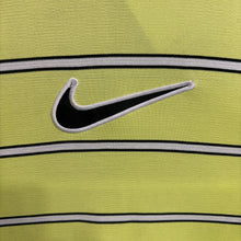 Charger l'image dans la galerie, Camiseta Nike 1997 Vintage - S/M
