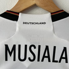 Charger l&#39;image dans la galerie, Camiseta Manga Larga Alemania 2022 Home Musiala #14 Adidas - S/M
